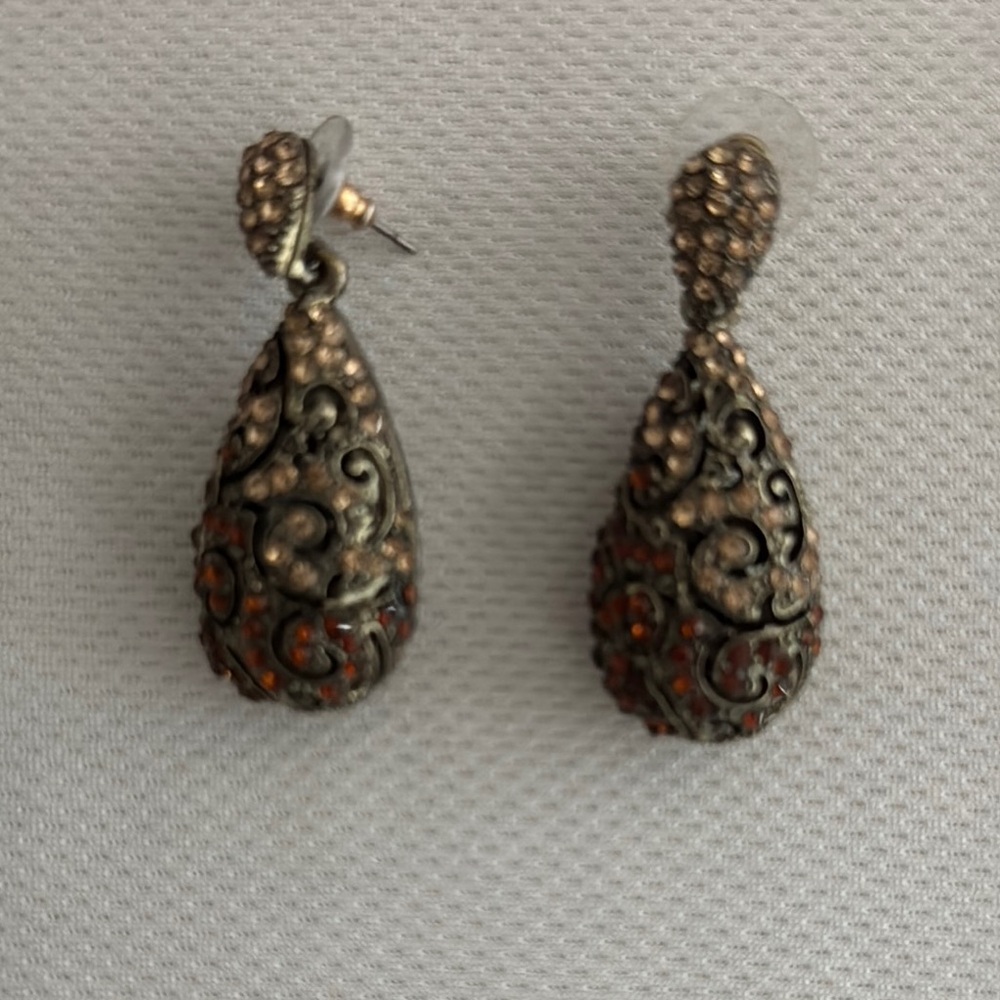 Victorian-Inspired Silver and Brown Filigree Earrings